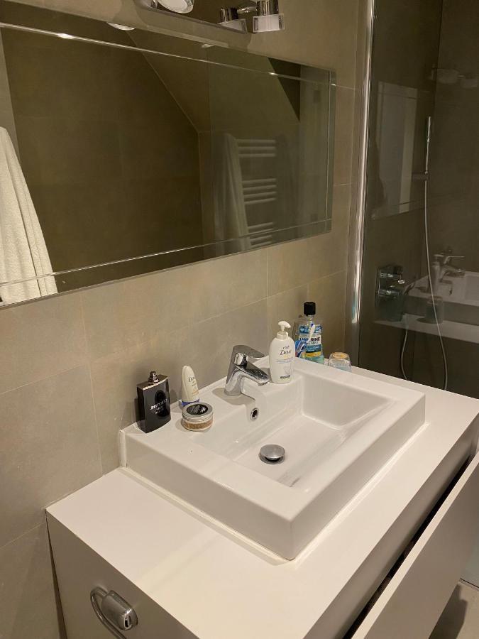 Amazing Flat In Front Of Bois De La Cambre Apartamento Bruselas Exterior foto