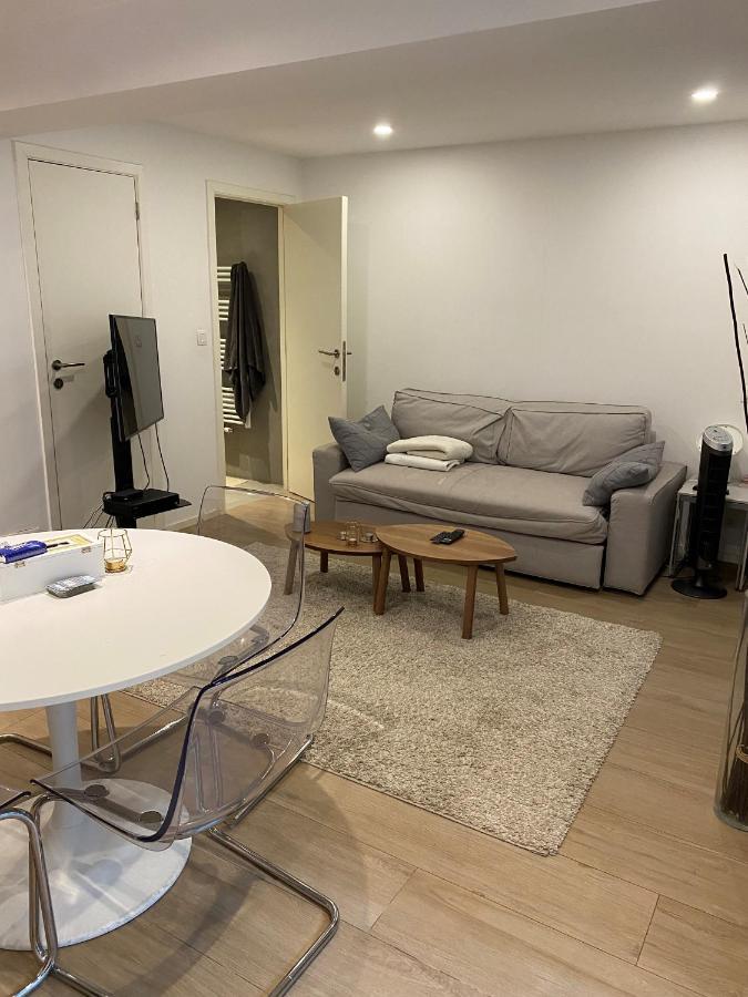Amazing Flat In Front Of Bois De La Cambre Apartamento Bruselas Exterior foto